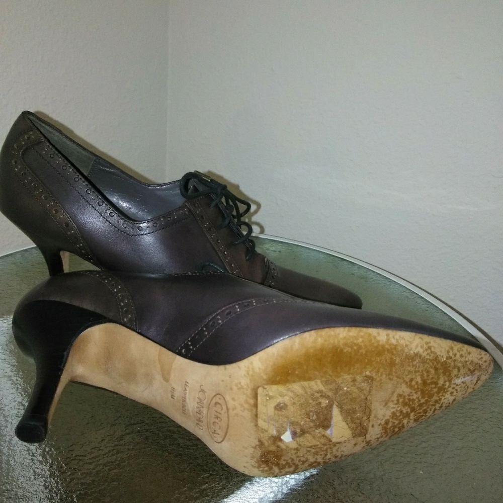 Shoes - Picture 5 of 6